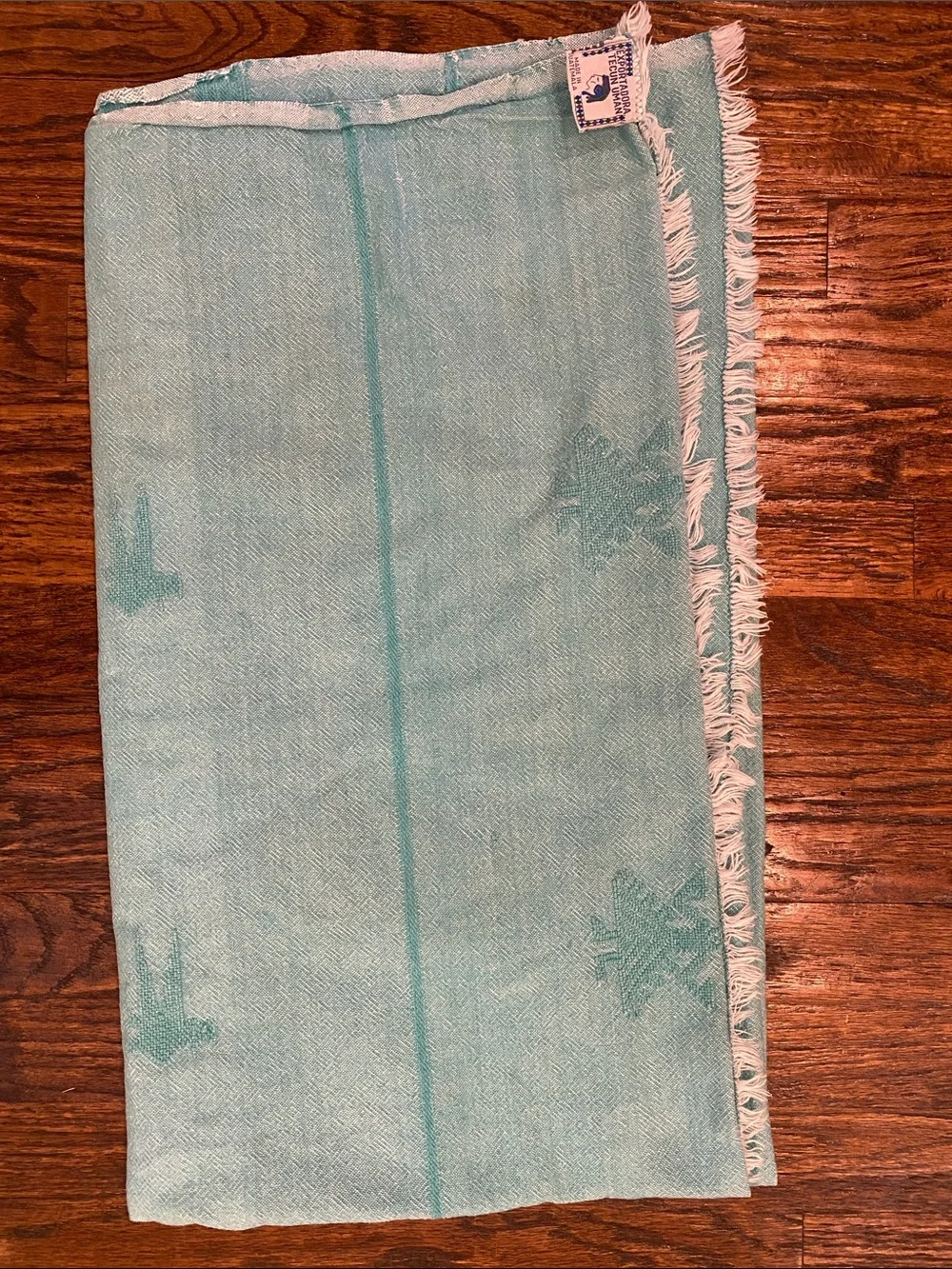 Exportadora Tecun Uman Made in Guatemala textile XL picnic beach blanket